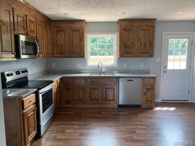 7 Eubanks Rd, Essex, VA 22454 - photo 4