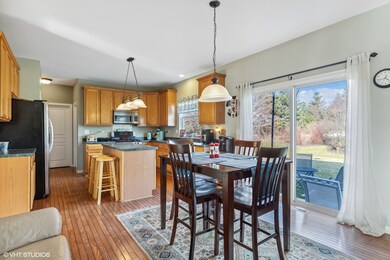 3951 Georgetown Cir, Algonquin, IL 60102 - photo 3