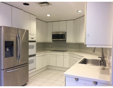 99 Florence St unit 604B, Chestnut Hill, MA 02467 - photo 6