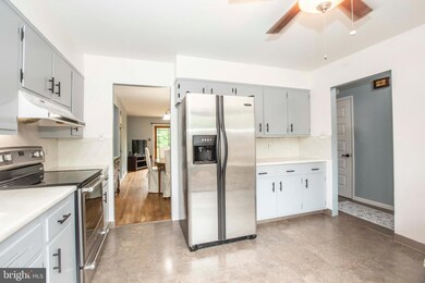 39 Tee Cir, Reading, PA 19607 - photo 6