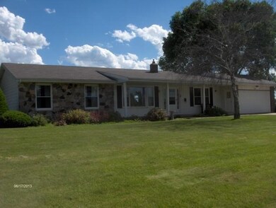 4293 Mahoney Rd, Mc Farland, WI 53558 - photo 3