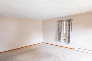 966 N 7th Ave, Canton, IL 61520 - photo 2