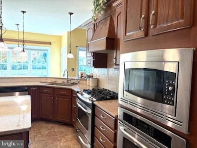 121 Copper Beech Ln, Womelsdorf, PA 19567 - photo 6