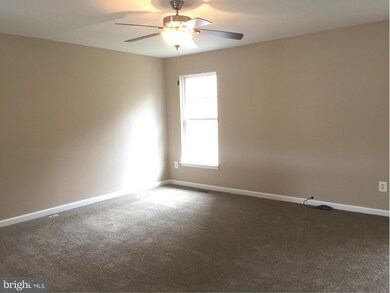 1010 Pendleton Ln, Strasburg, VA 22657 - photo 7