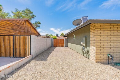 3035 E Emelita Ave, Mesa, AZ 85204 - photo 4