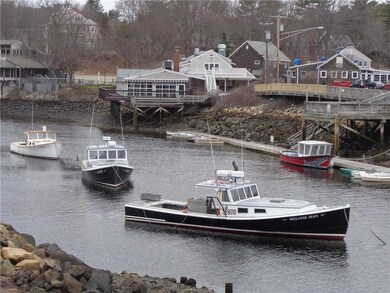 53 Yardarm Way unit 2, Ogunquit, ME 03907 - photo 2