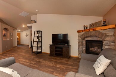 20714 Tango Creek (5 of 28)