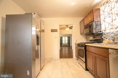 76 S Kossuth St, Baltimore, MD 21229 - photo 7