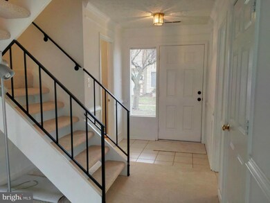 7539 Purdue Ct unit 17, Manassas, VA 20109 - photo 2