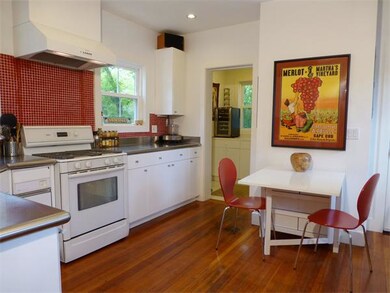 11 Goldsmith St unit 2, Jamaica Plain, MA 02130 - photo 4