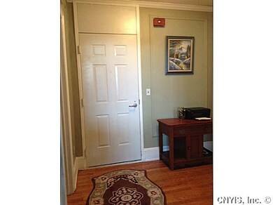 Other foyer in the apartment
