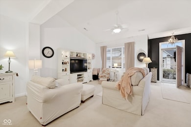 6872 Park Square Dr unit D, Avon, IN 46123 - photo 4