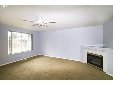 1741 Poplar St, Forest Grove, OR 97116 - photo 5