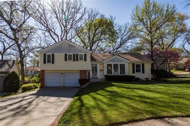 10012 W 68th St, Shawnee, KS 66203 - photo 2