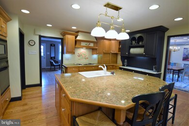 320 Devonshire Rd, Devon, PA 19333 - photo 5