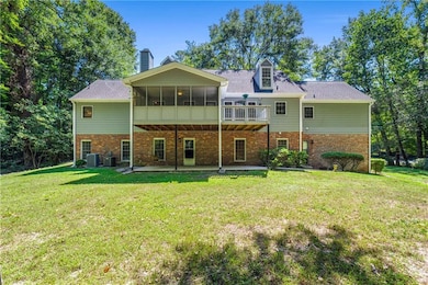 Back of house set on level lot