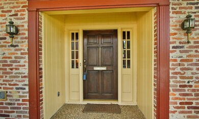 10003 Longmont Dr, Houston, TX 77042 - photo 6