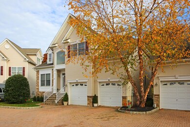44 Savannah Ct unit 44, Atlantic Highlands, NJ 07716 - photo 2