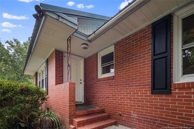 300 Durant Dr, Fayetteville, NC 28304 - photo 4