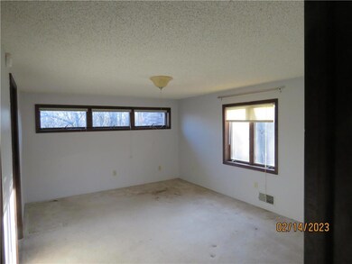 2653 Mountain Rd, Slatington, PA 18080 - photo 2