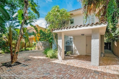007-333MarlboroughRoad-WestPalmBeach-FL-