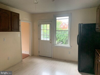 421 W 3rd St, Palmyra, NJ 08065 - photo 6