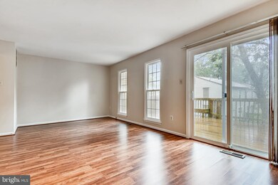 17436 Gallagher Way, Olney, MD 20832 - photo 6