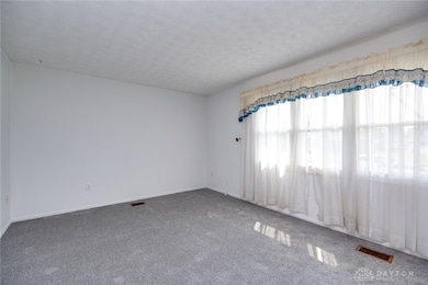 270 Sheelin Rd, Xenia, OH 45385 - photo 6