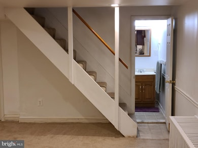 243 Mallow Hill Rd, Baltimore, MD 21229 - photo 7