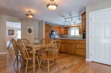 Lots of room in the dining area off...