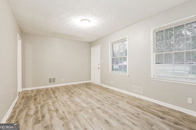 2820 Rex Rd, Ellenwood, GA 30294 - photo 5