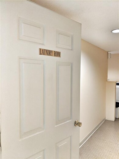 130 Endicott St N unit 502, Laconia, NH 03246 - photo 6