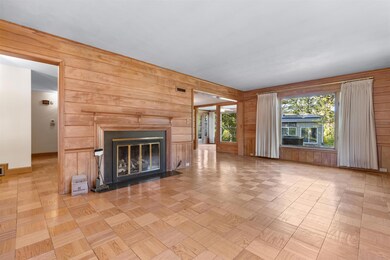 2020 Glenview Rd, Rockford, IL 61107 - photo 5