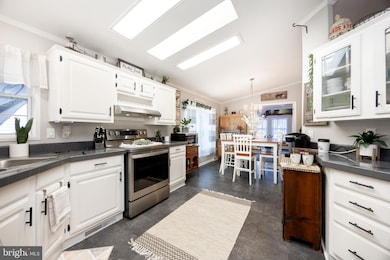 107 Carver Ln, Royersford, PA 19468 - photo 7