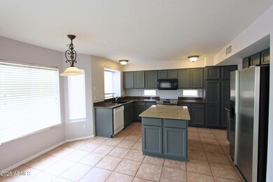 1115 S Tiago Dr, Gilbert, AZ 85233 - photo 6