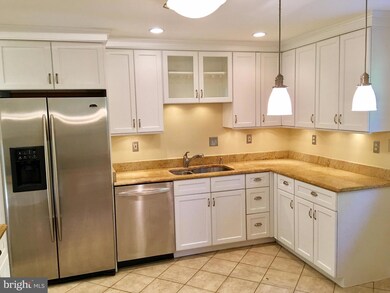 1003 Dead Run Dr, McLean, VA 22101 - photo 2