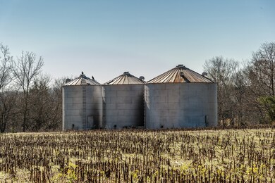 Silos do not convey.