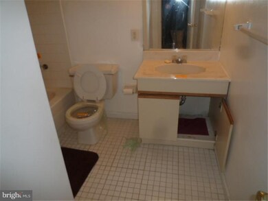 1 Avon Dr unit A, East Windsor, NJ 08520 - photo 6