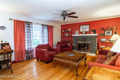 20 Evergreen Blvd, Schenectady, NY 12302 - photo 5