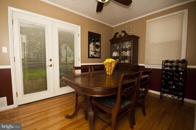 8719 Oakleigh Rd, Parkville, MD 21234 - photo 4