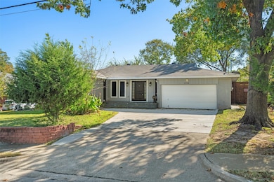 1714 E Union Bower Rd, Irving, TX 75061 - photo 4