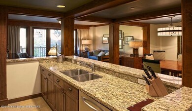 4 - Kitchen