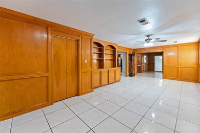 201 Midway Dr, Baytown, TX 77521 - photo 2