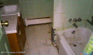 143 A Grove St, Harveys Lake, PA 18618 - photo 5