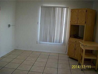 7422 Kingman Dr, El Paso, TX 79915 - photo 5