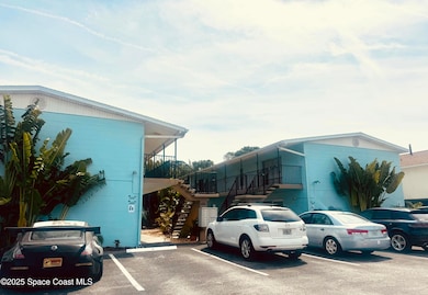 Twin Palms
