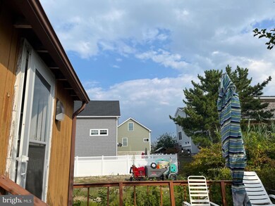 111 E 28th St, Ship Bottom, NJ 08008 - photo 3