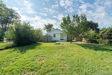 1509 Brigman Ave, Jeffersonville, IN 47130 - photo 3