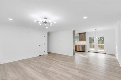 1854 Lantern Dr, Asheboro, NC 27205 - photo 3