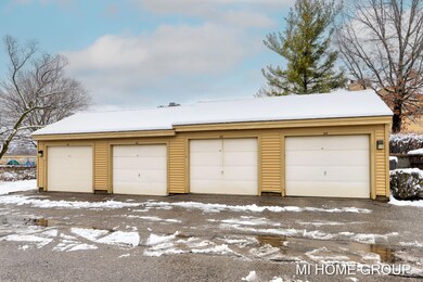 20-web-or-mls-300 Farington Blvd 43, Hol